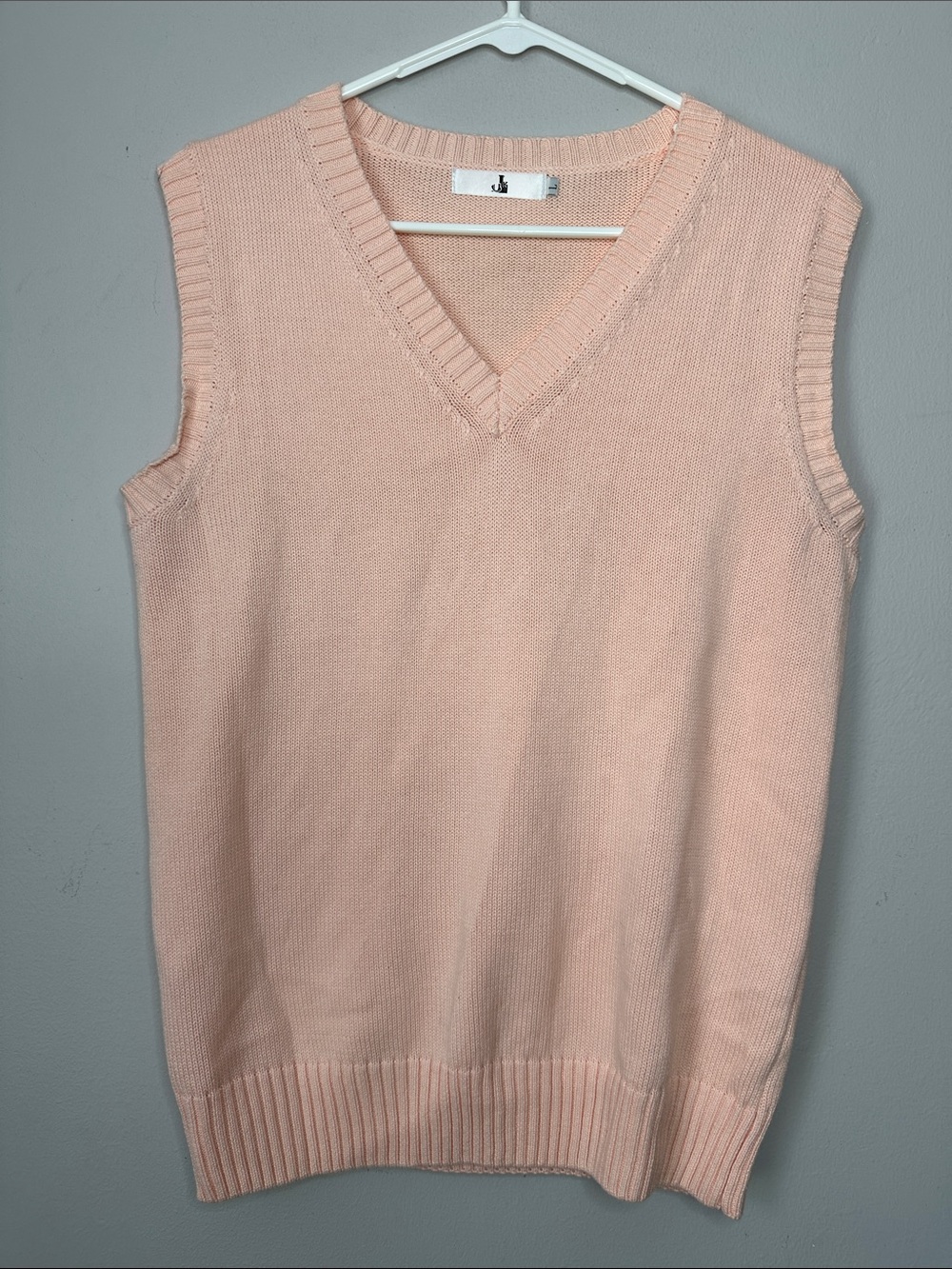 Sleeveless V-Neck Knit 100% Cotton Sweater Vest - Light Peach size L
